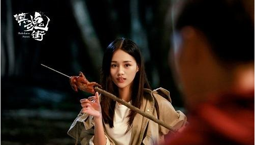 胡歌和薛佳凝怎么回事 回顾二人旧情女方如今结婚了吗-开云登录(图2) 开云入口